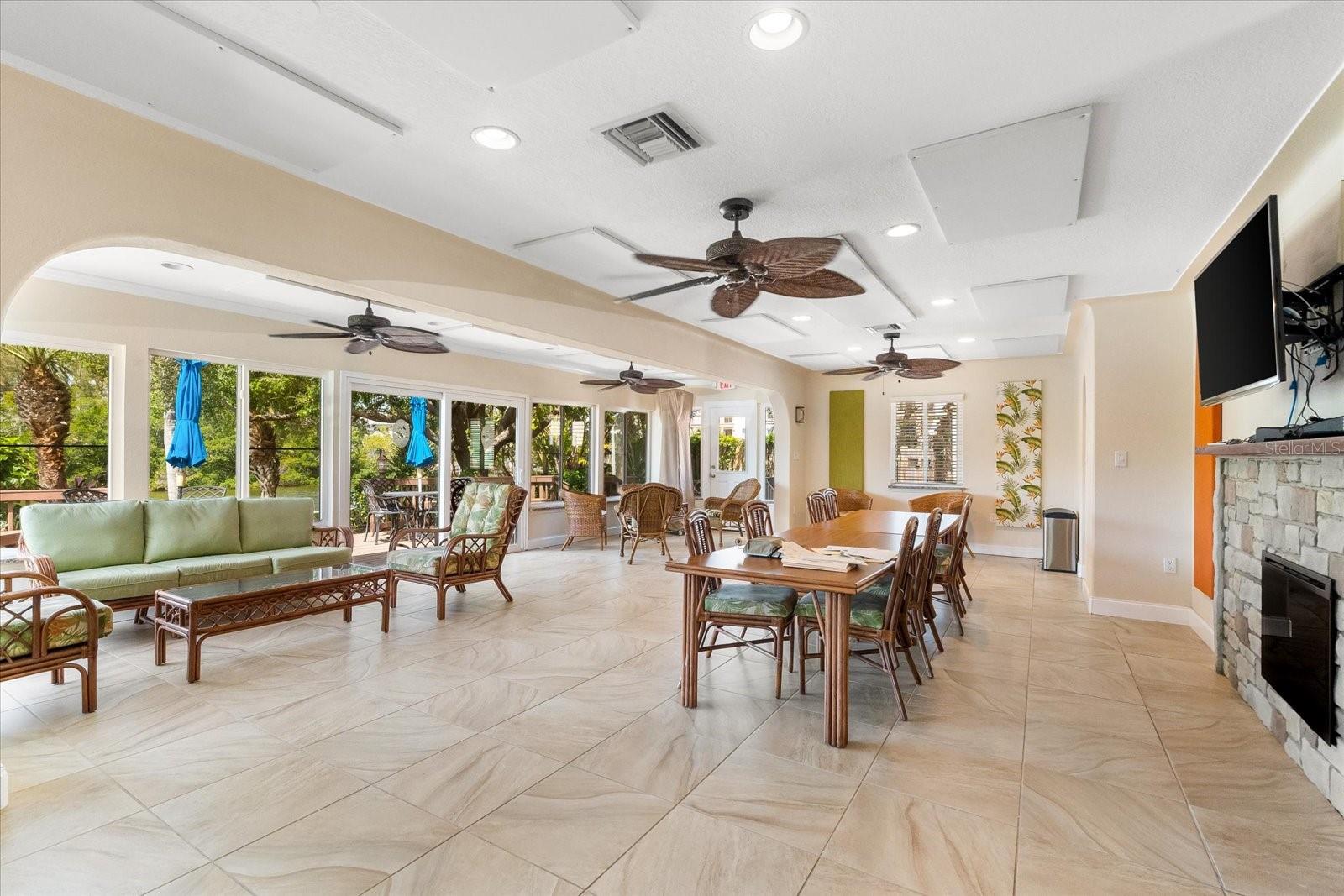 9397 MIDNIGHT PASS RD #906