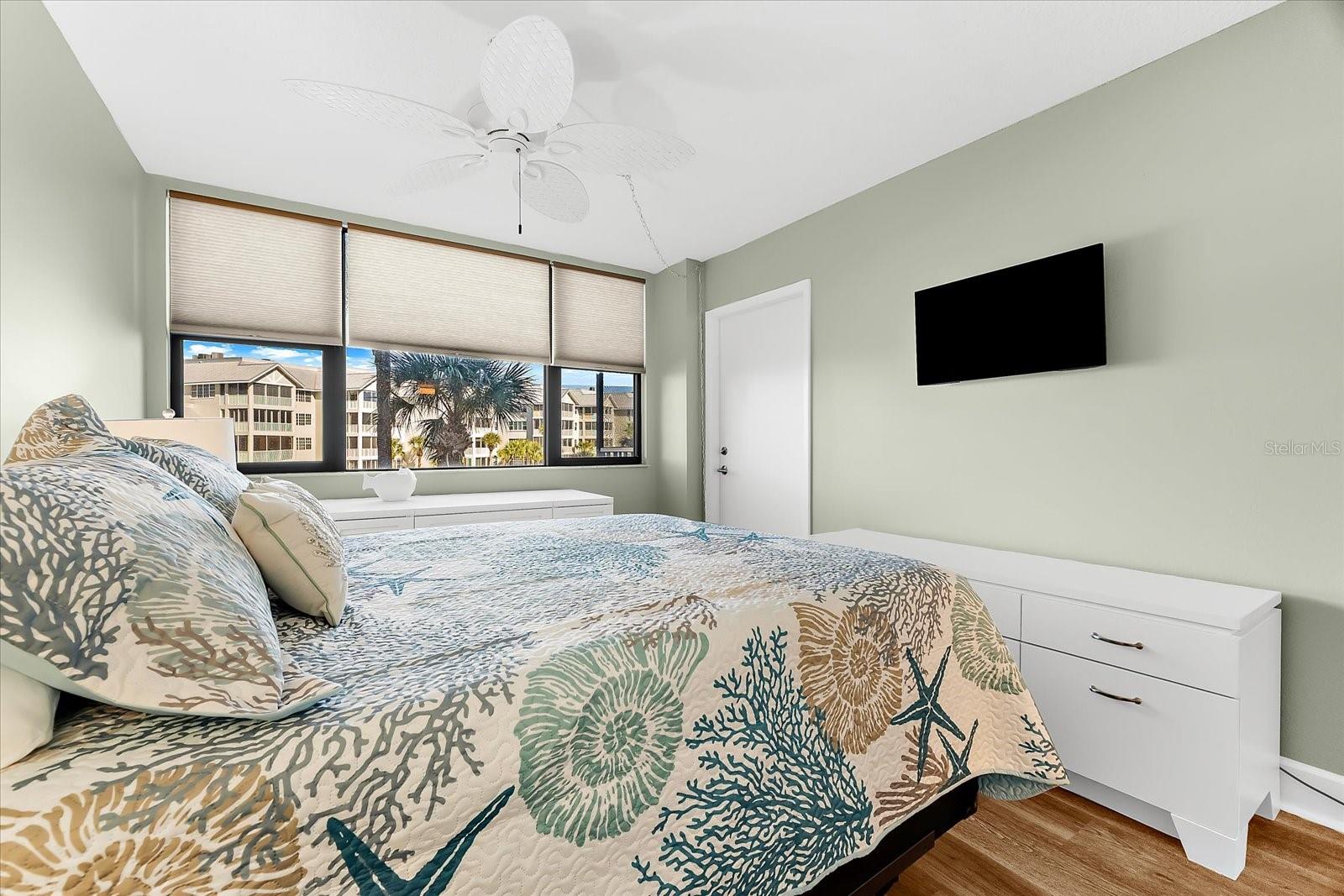 5855 MIDNIGHT PASS RD #311