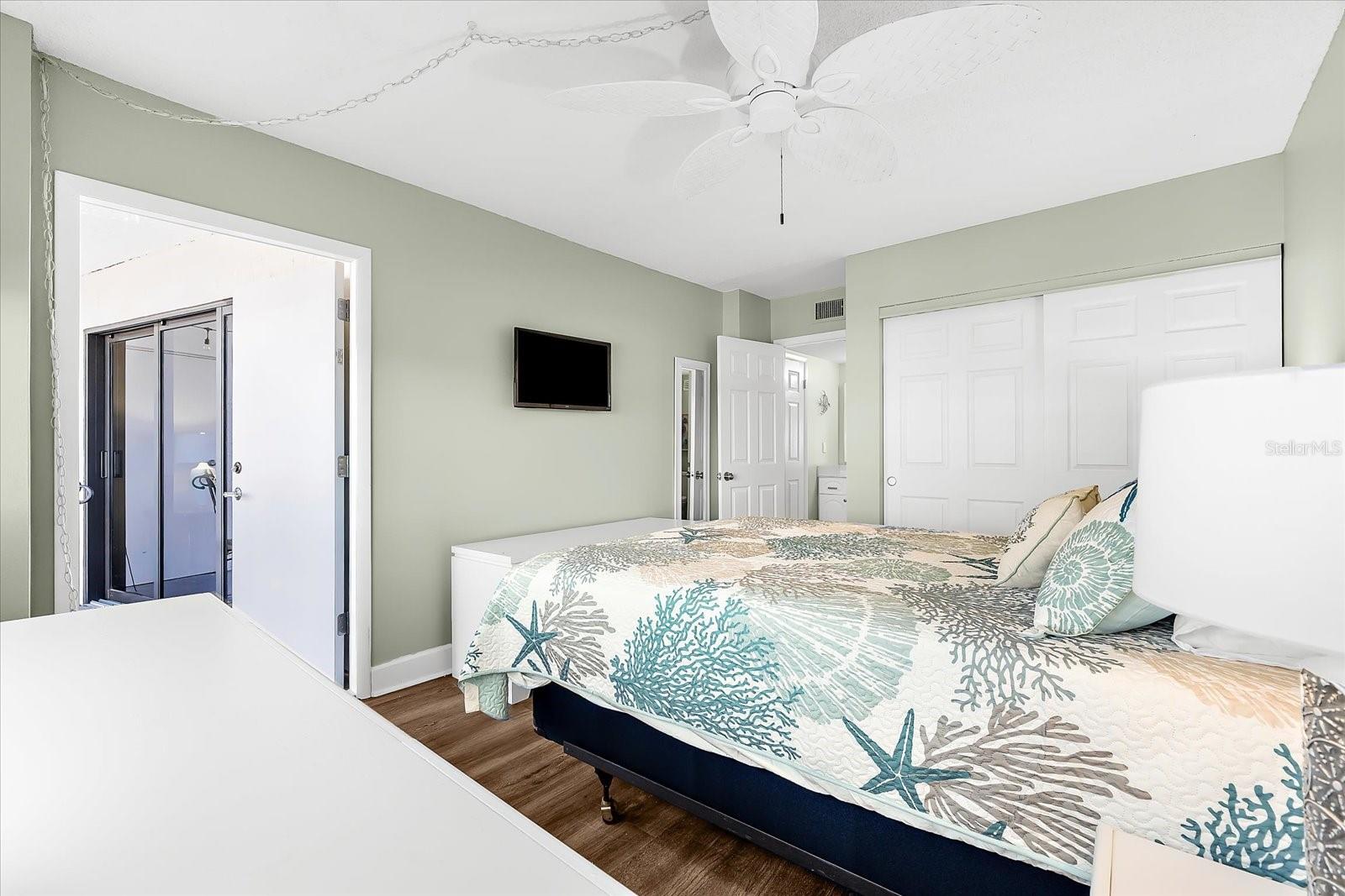 5855 MIDNIGHT PASS RD #311