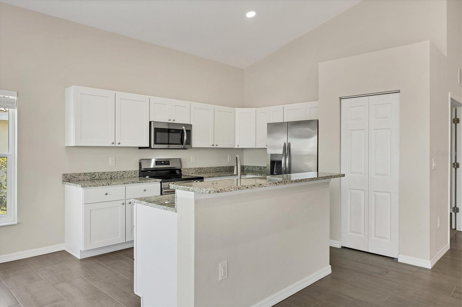 6978 SUPERIOR STREET CIR