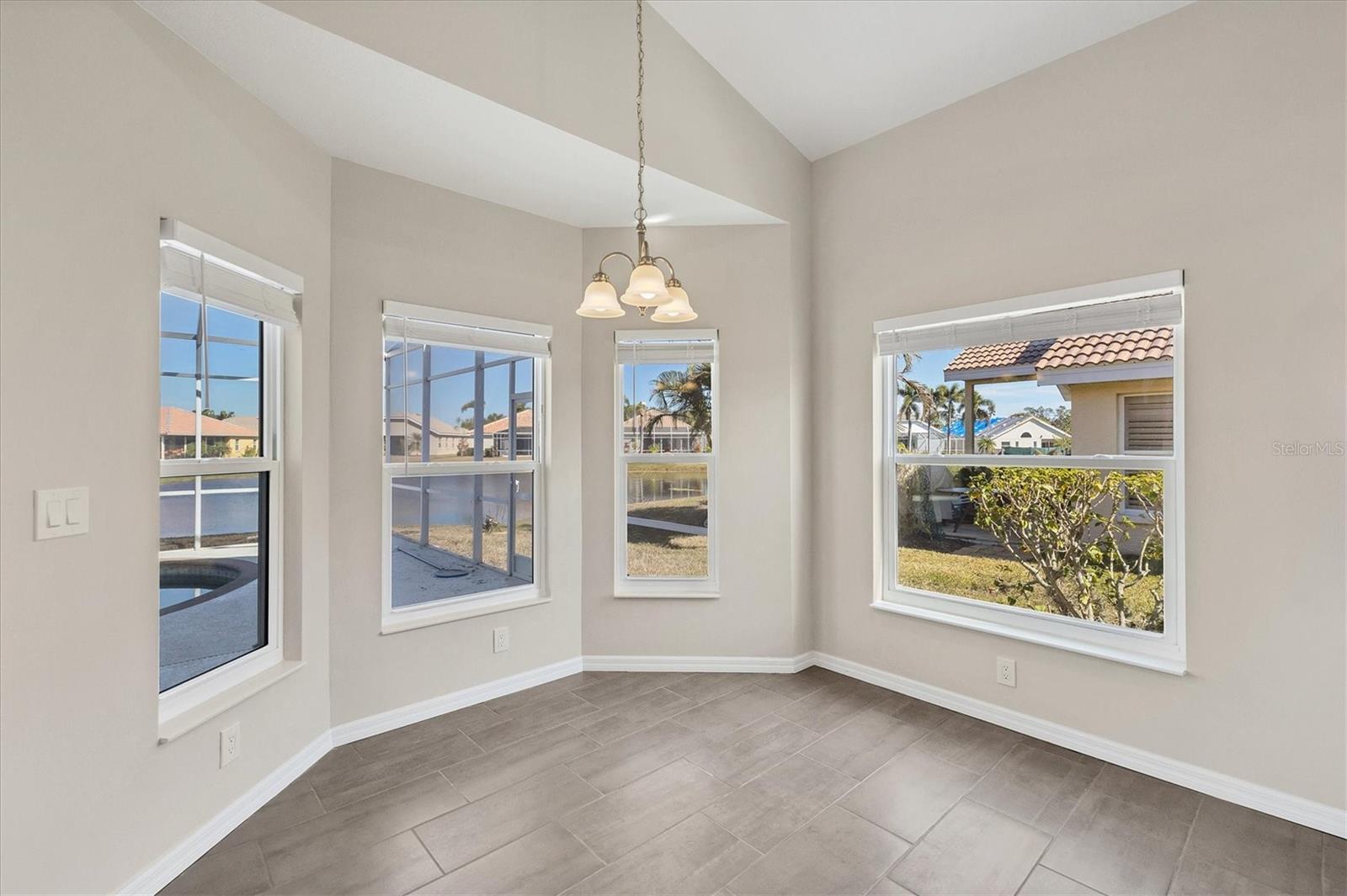 6978 SUPERIOR STREET CIR