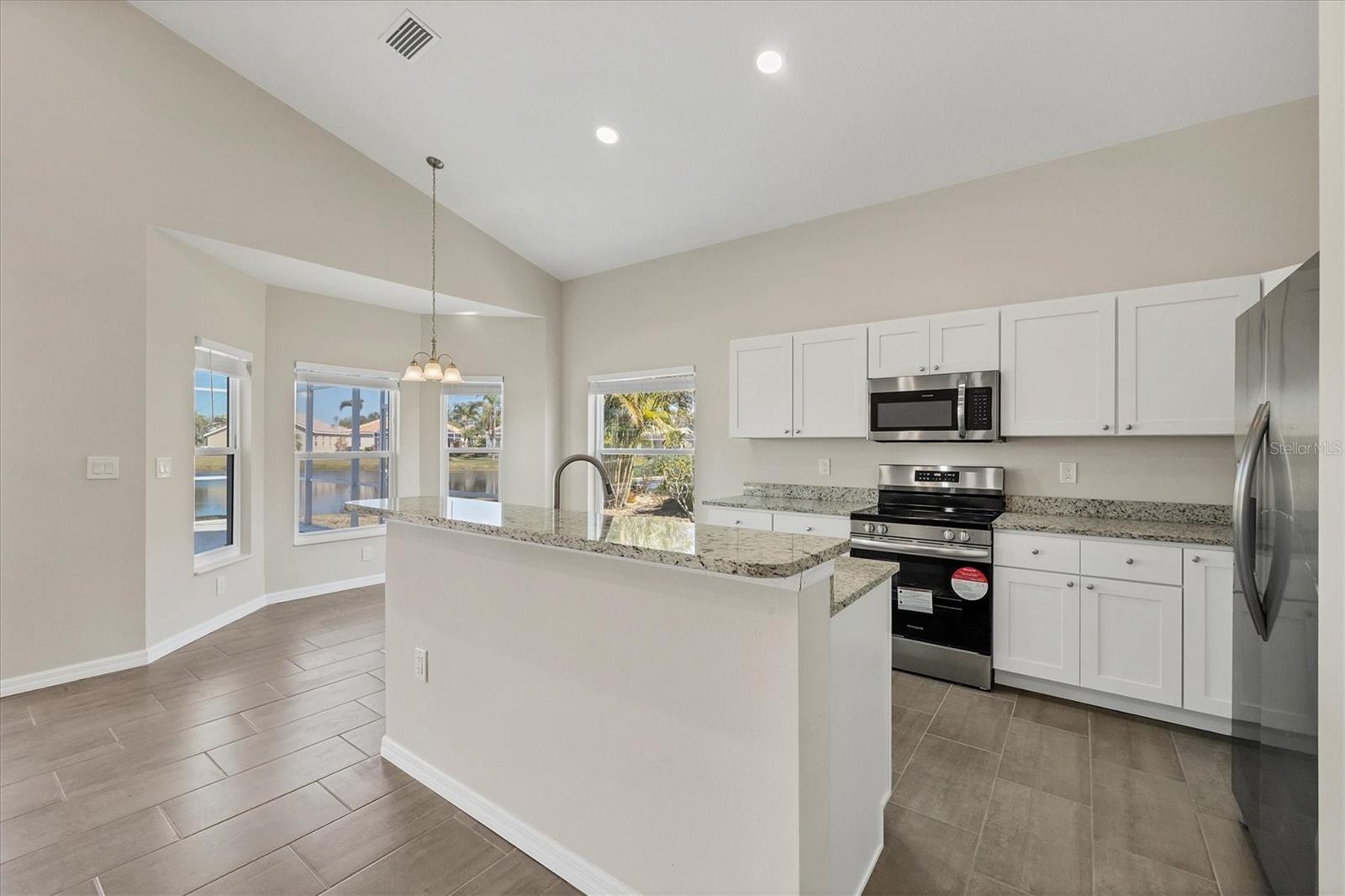 6978 SUPERIOR STREET CIR