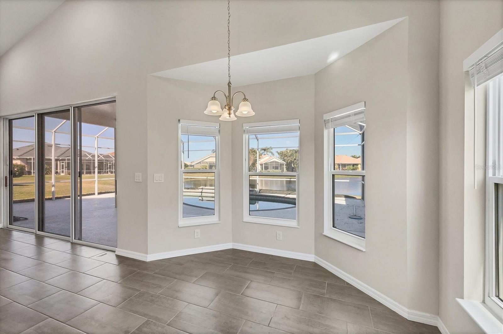 6978 SUPERIOR STREET CIR