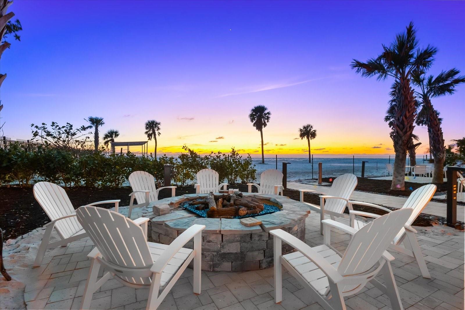 1035 SEASIDE DR #308
