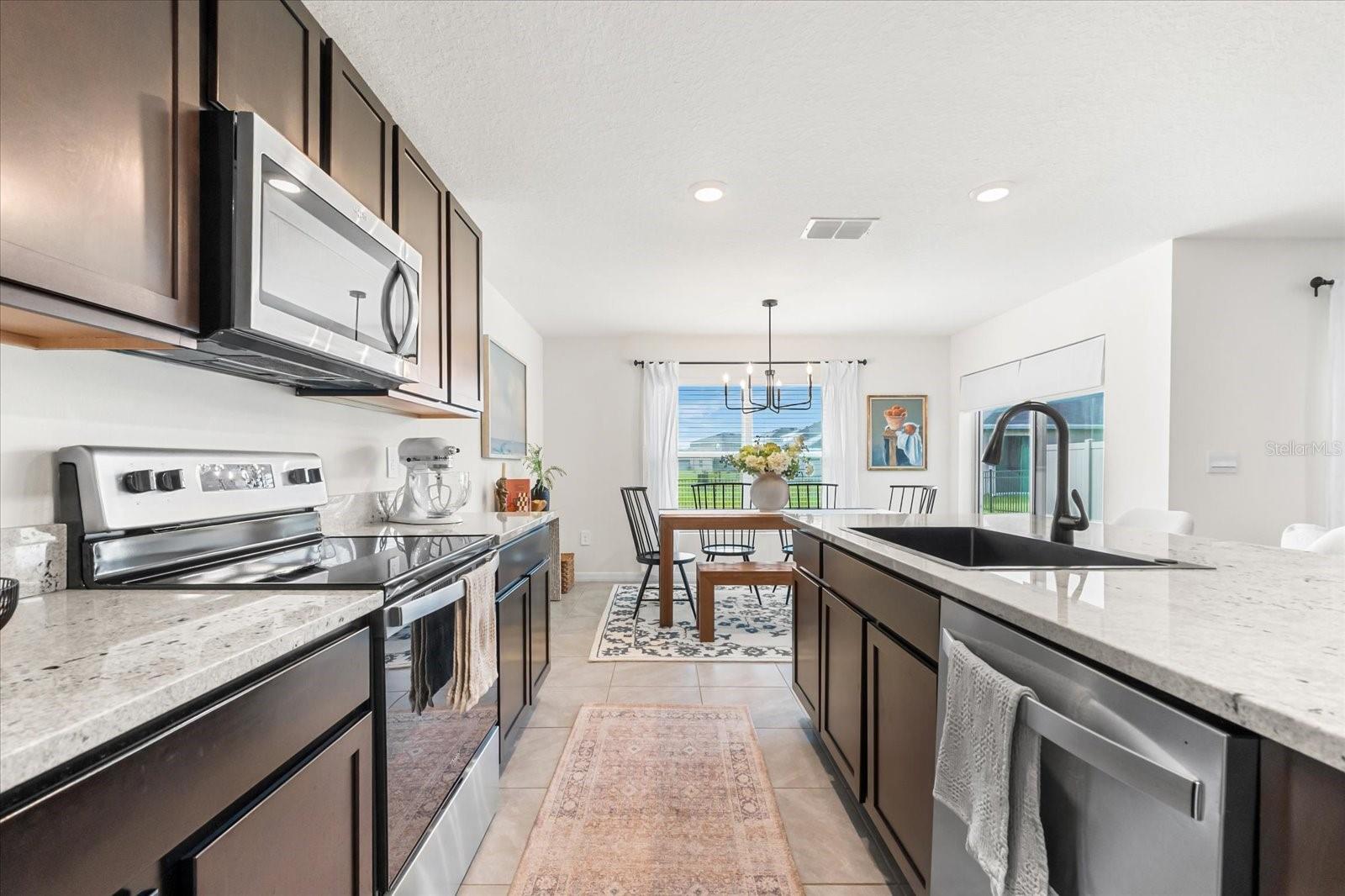2923 ROCK SOUND ST