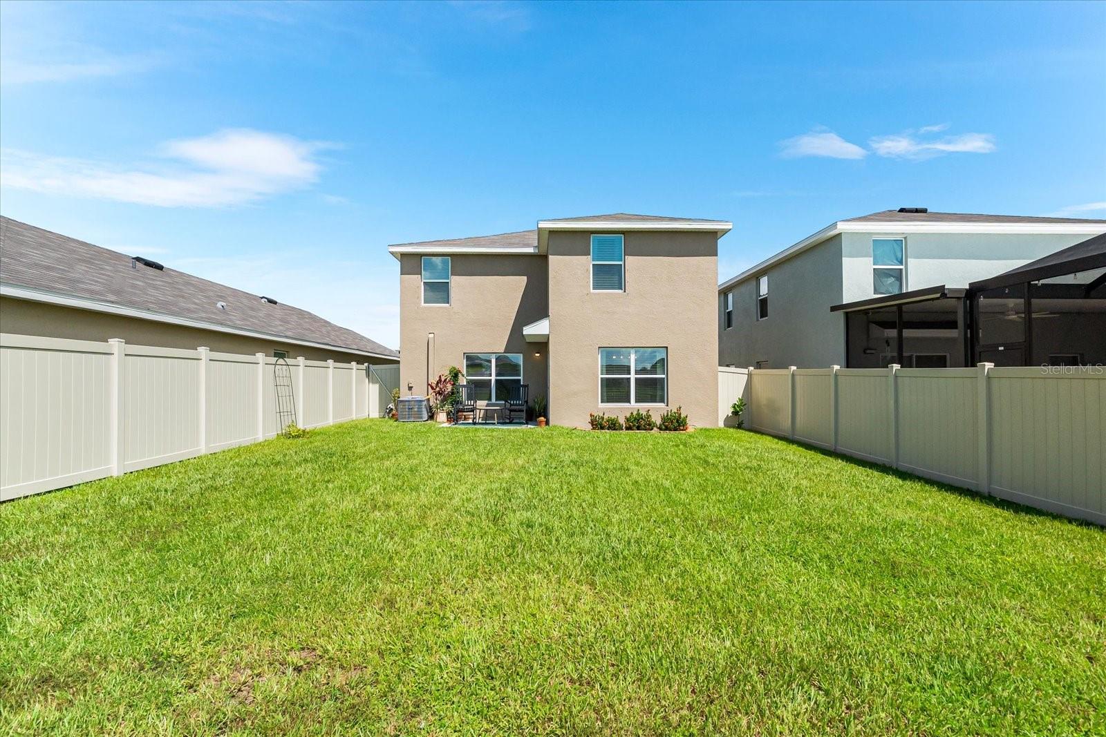 2923 ROCK SOUND ST