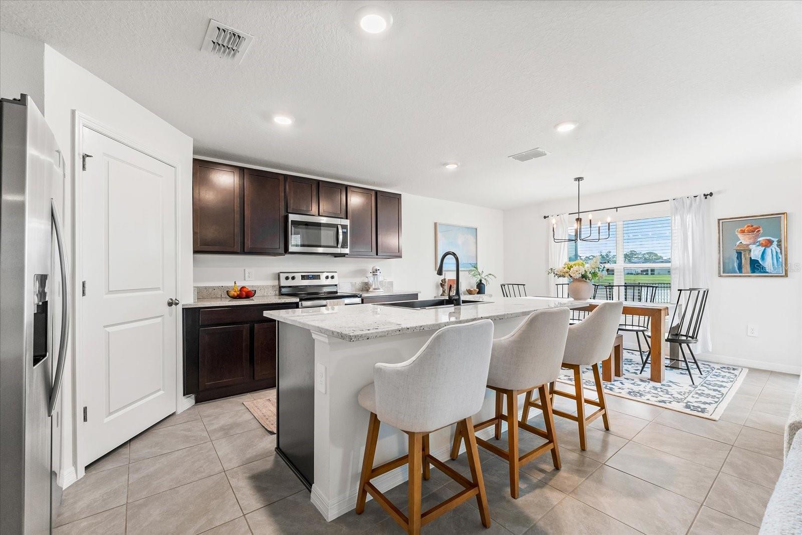 2923 ROCK SOUND ST