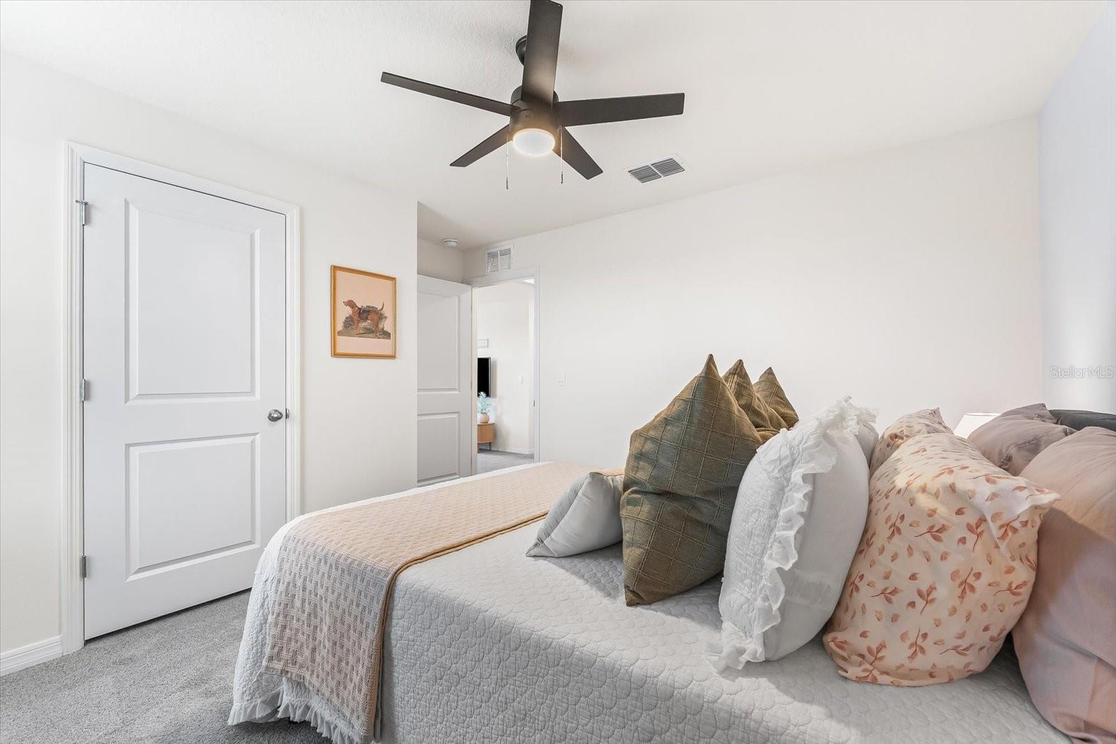 2923 ROCK SOUND ST