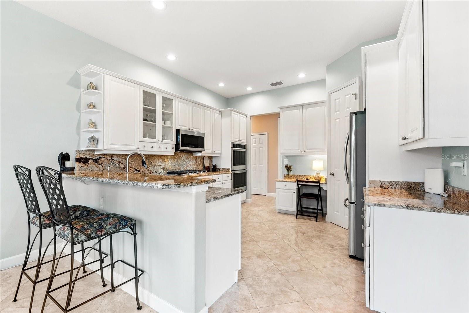 4941 BRIDGEHAMPTON BLVD