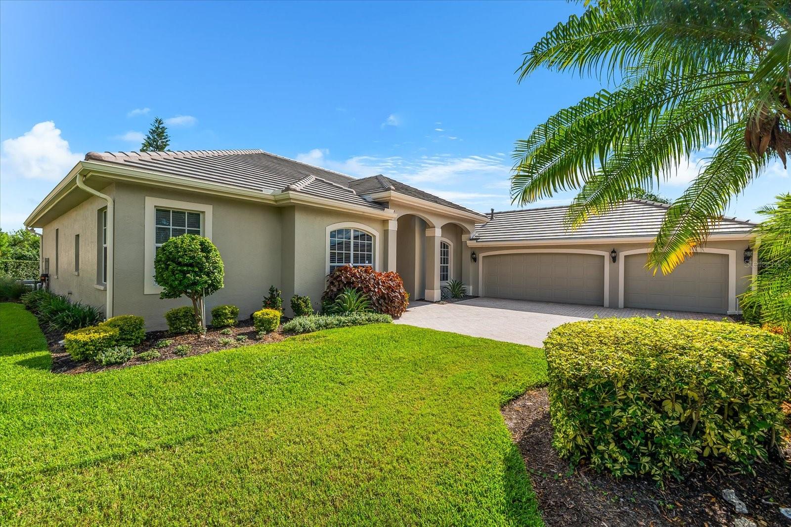 4941 BRIDGEHAMPTON BLVD