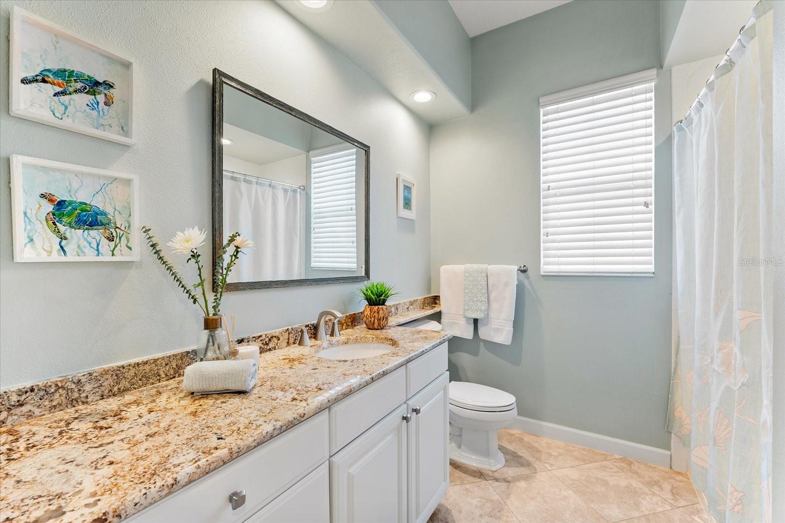 4941 BRIDGEHAMPTON BLVD