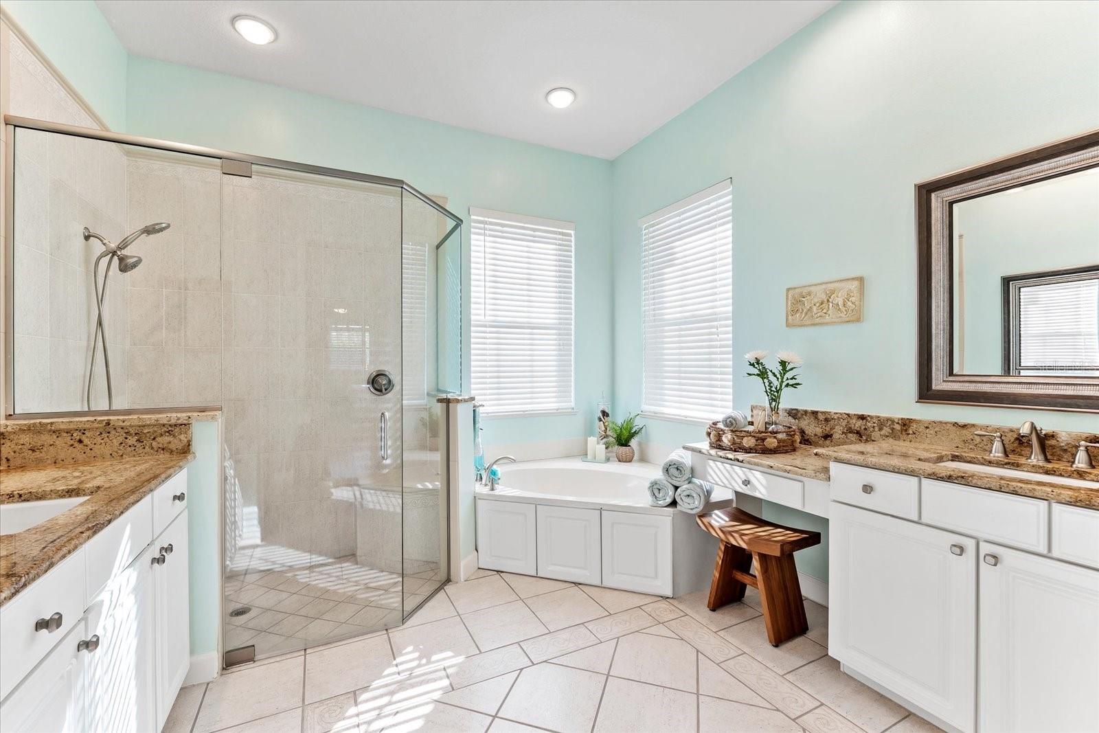 4941 BRIDGEHAMPTON BLVD