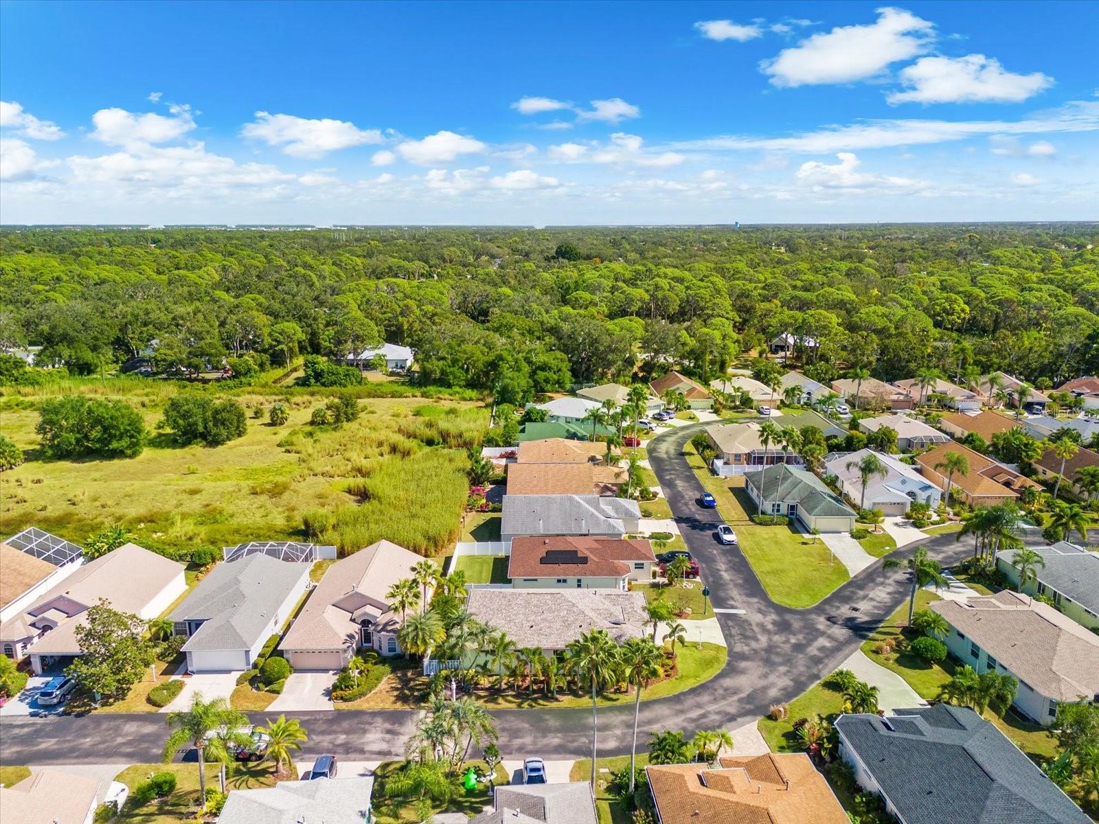 4497 EDINBRIDGE CIR #19