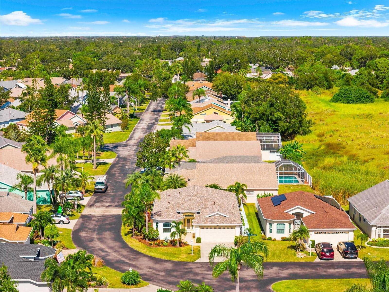 4497 EDINBRIDGE CIR #19