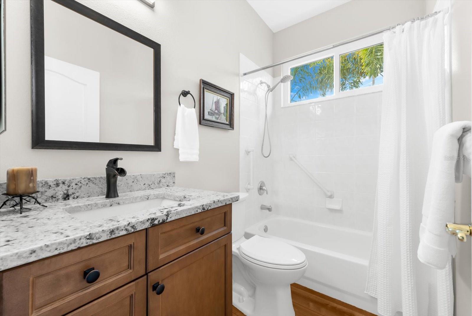 4497 EDINBRIDGE CIR #19