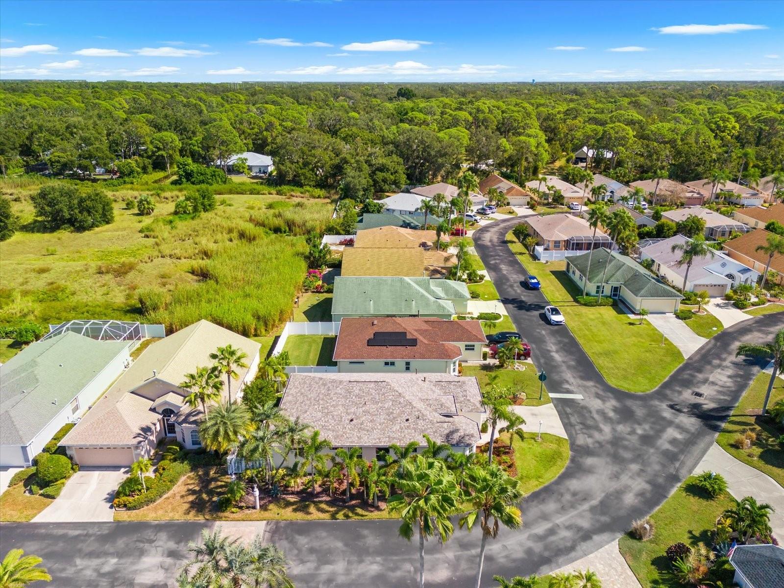 4497 EDINBRIDGE CIR #19