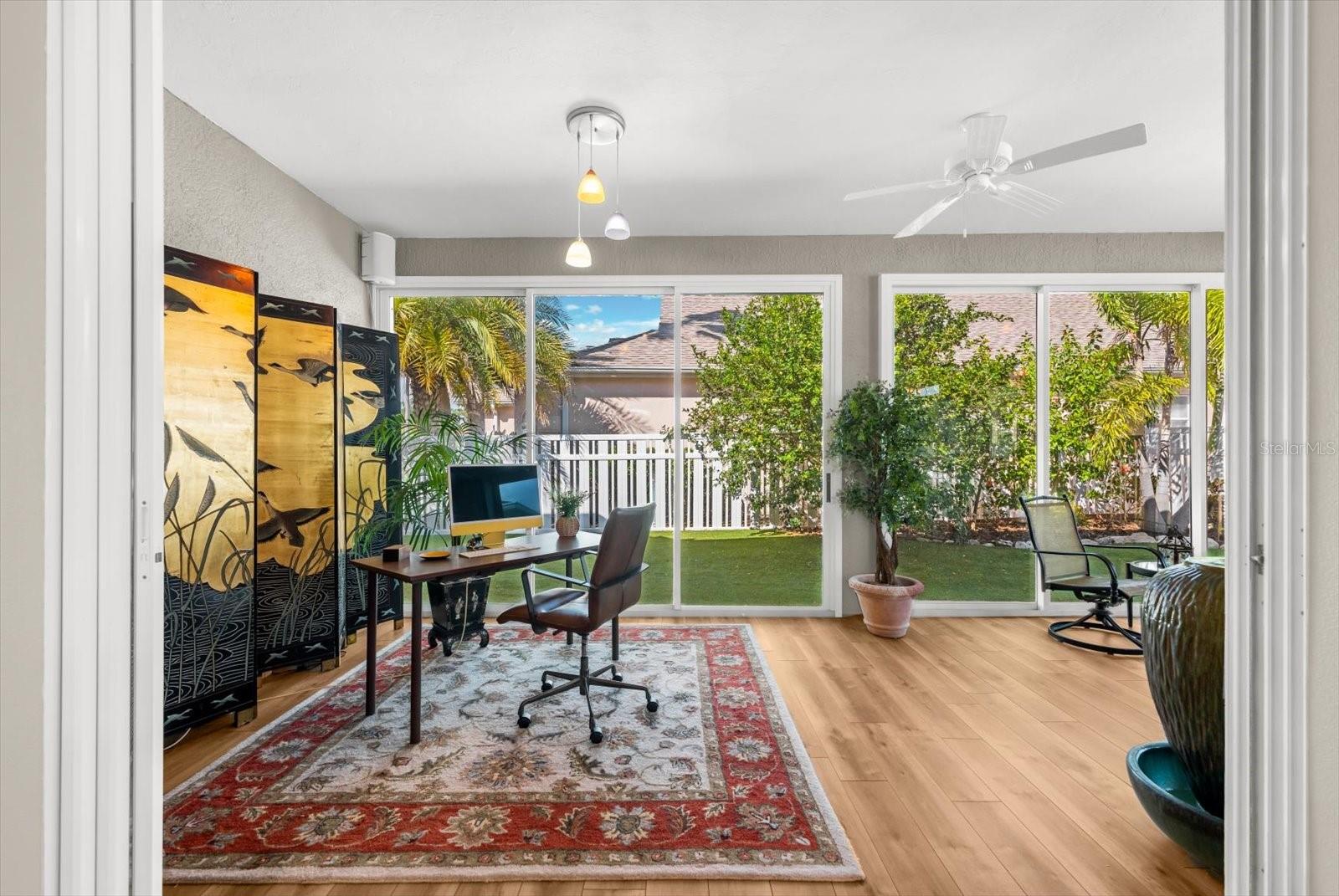 4497 EDINBRIDGE CIR #19