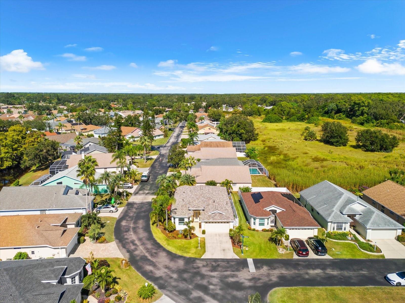 4497 EDINBRIDGE CIR #19