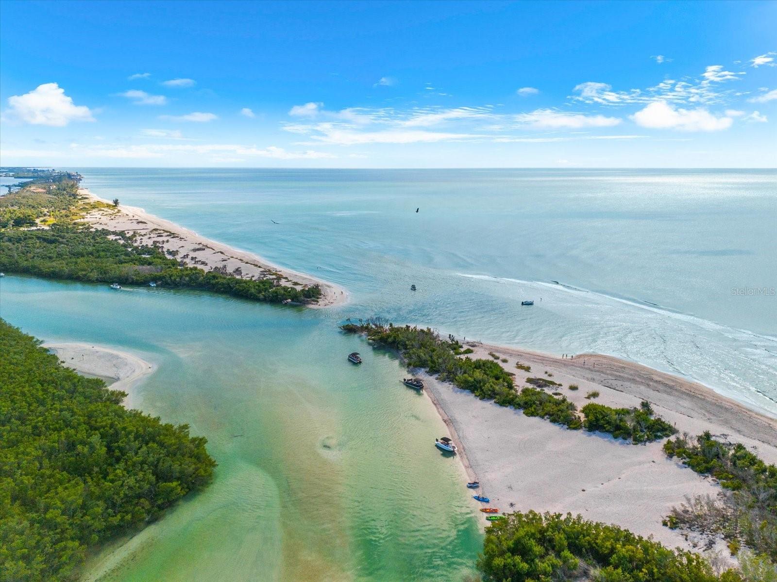 9393 MIDNIGHT PASS RD #703