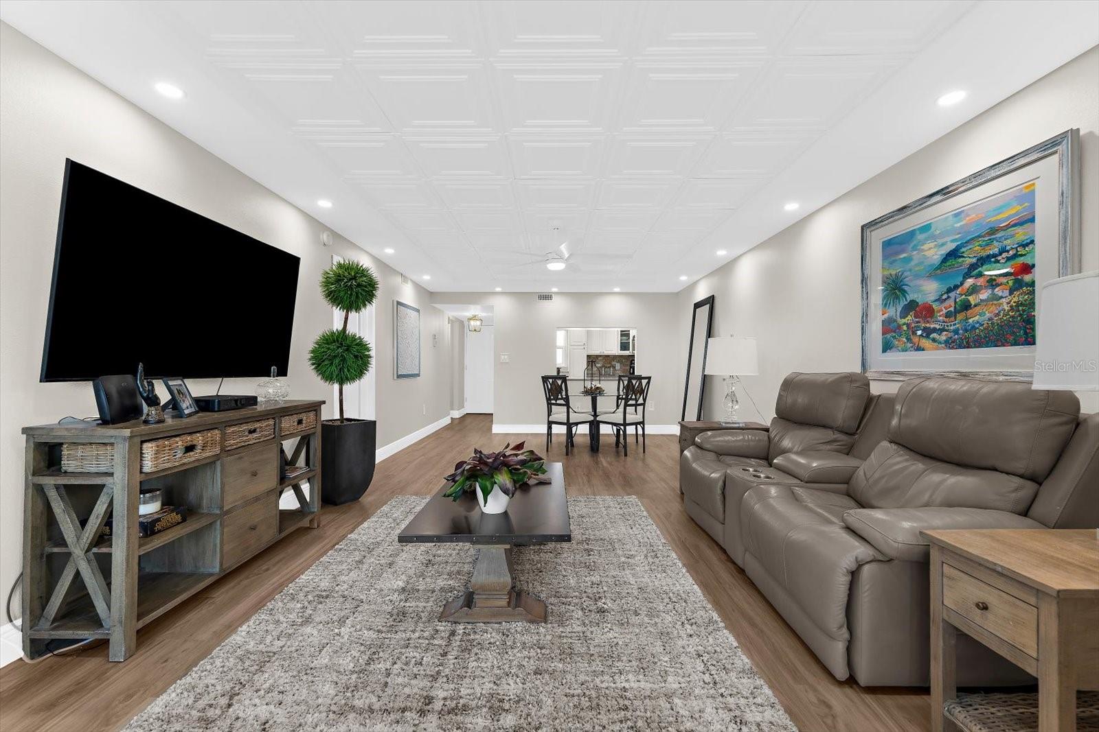 9393 MIDNIGHT PASS RD #703