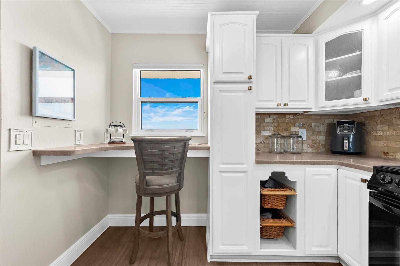 9393 MIDNIGHT PASS RD #703