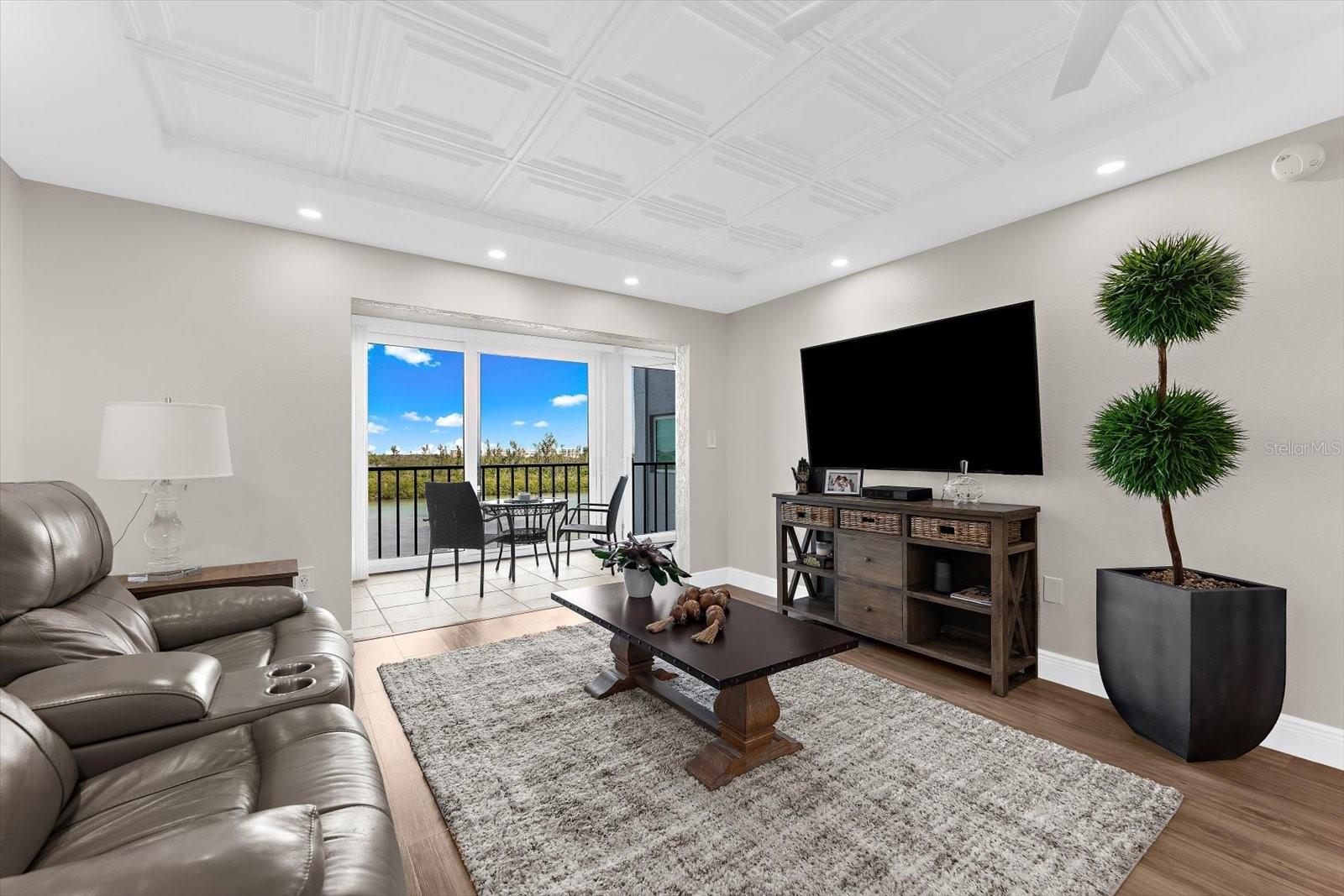 9393 MIDNIGHT PASS RD #703