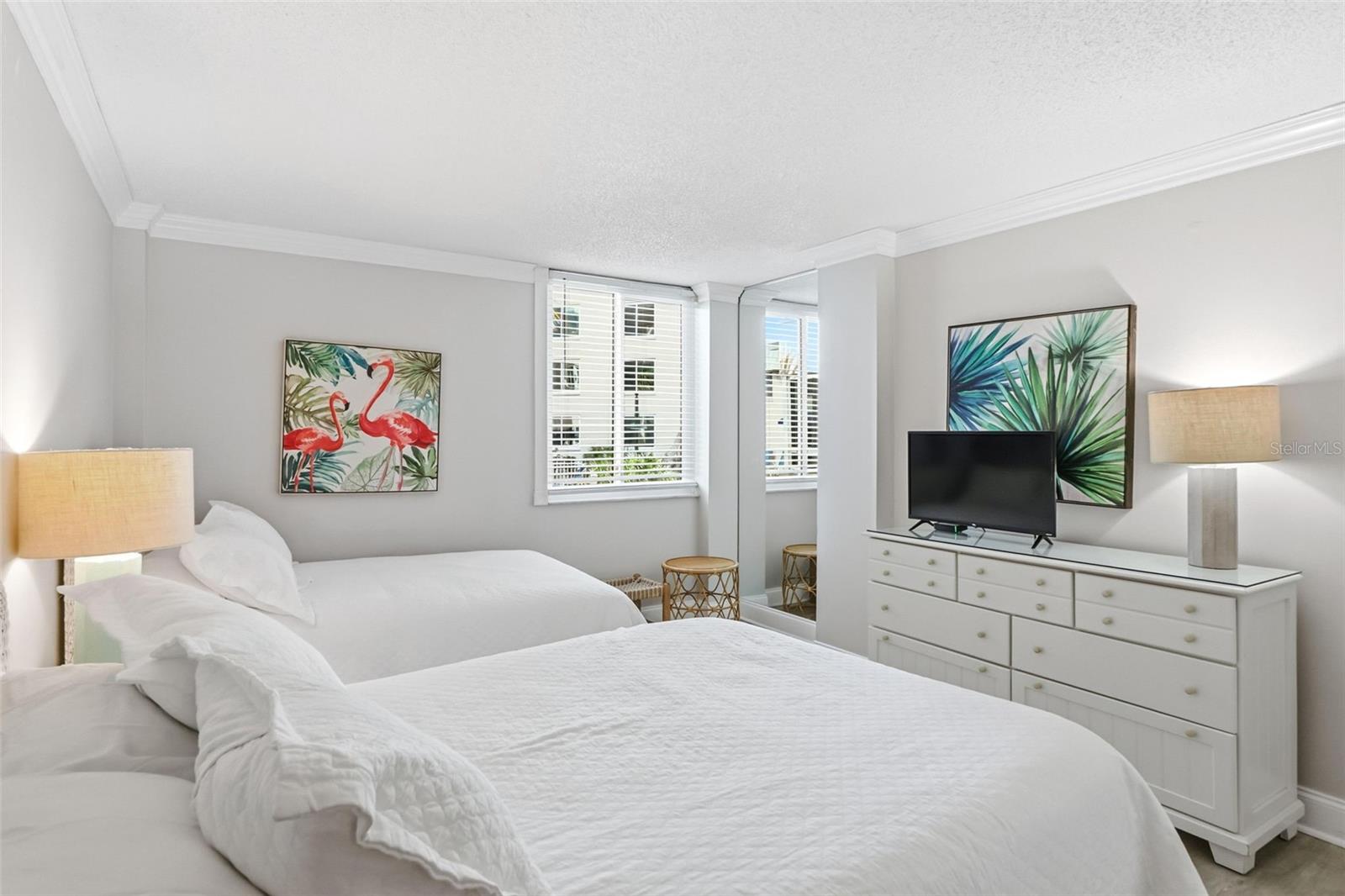 5916 MIDNIGHT PASS RD #W102