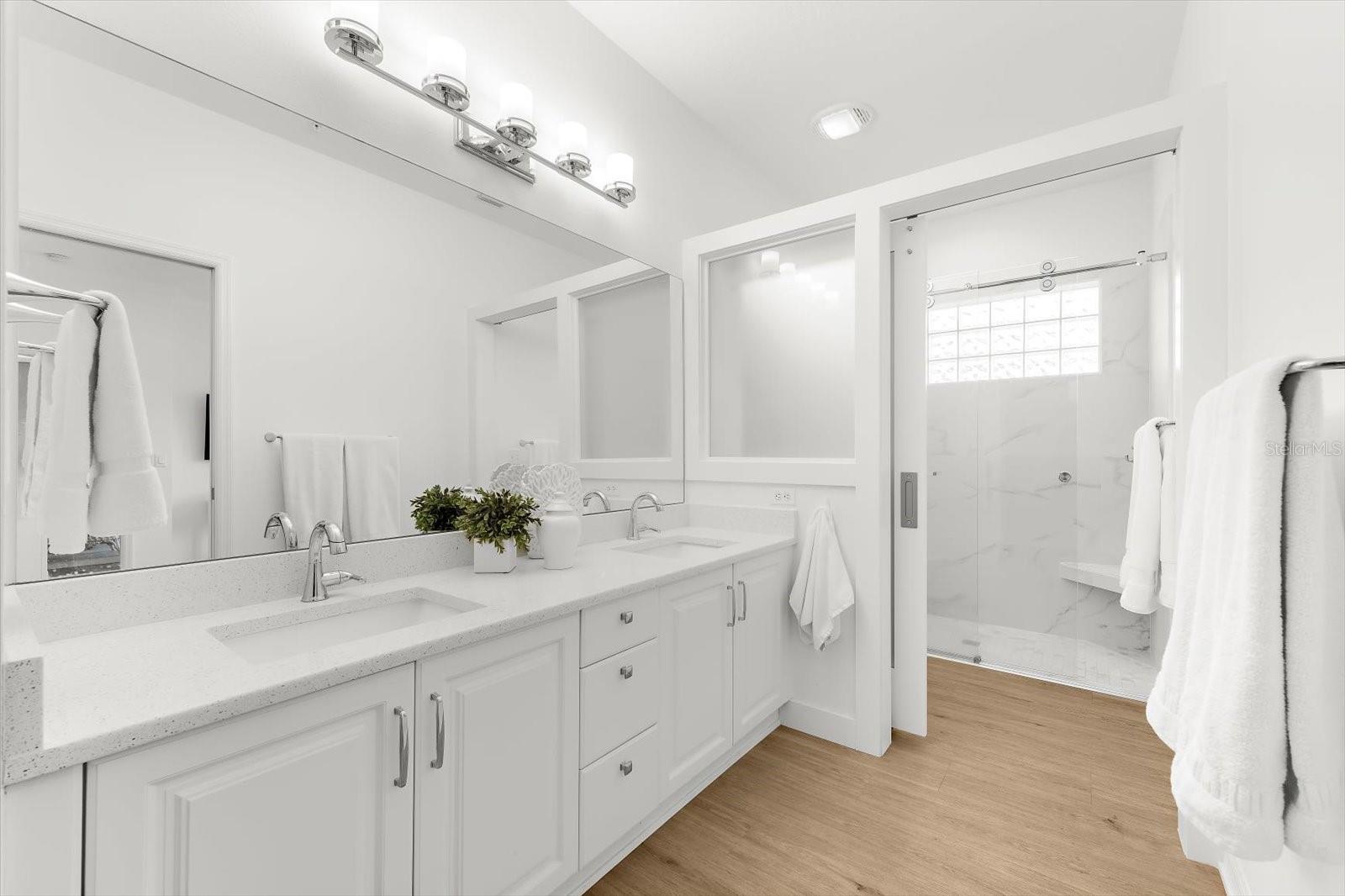 4924 MAHOGANY RUN AVE