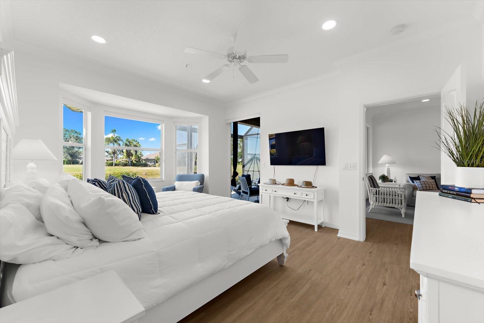 4924 MAHOGANY RUN AVE