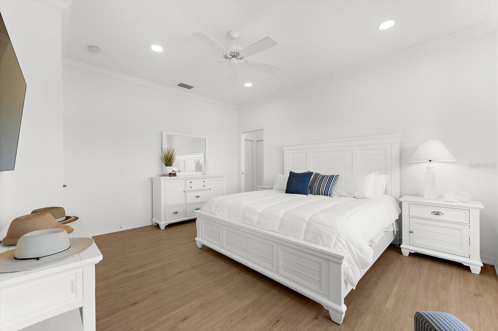 4924 MAHOGANY RUN AVE