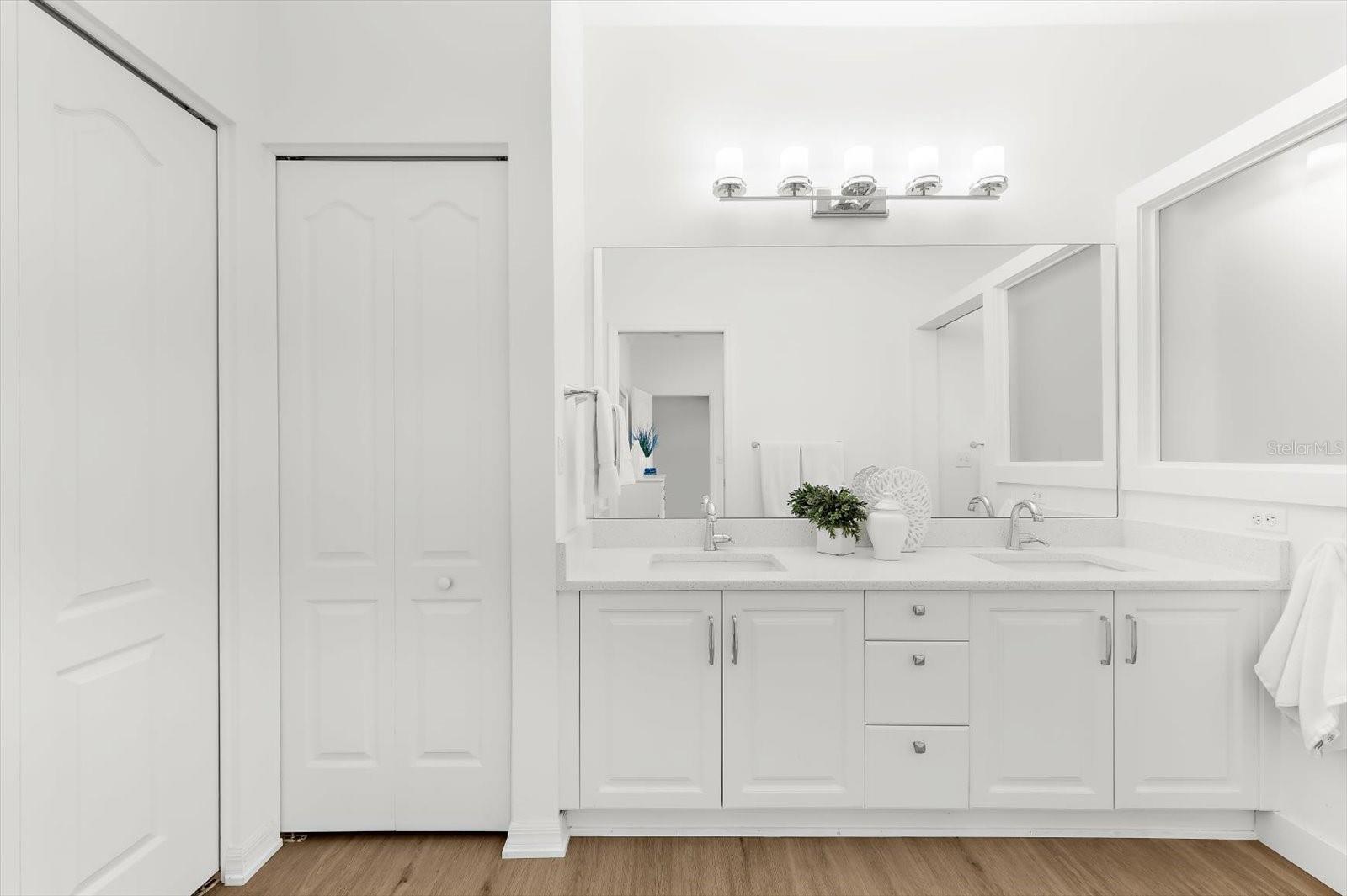 4924 MAHOGANY RUN AVE