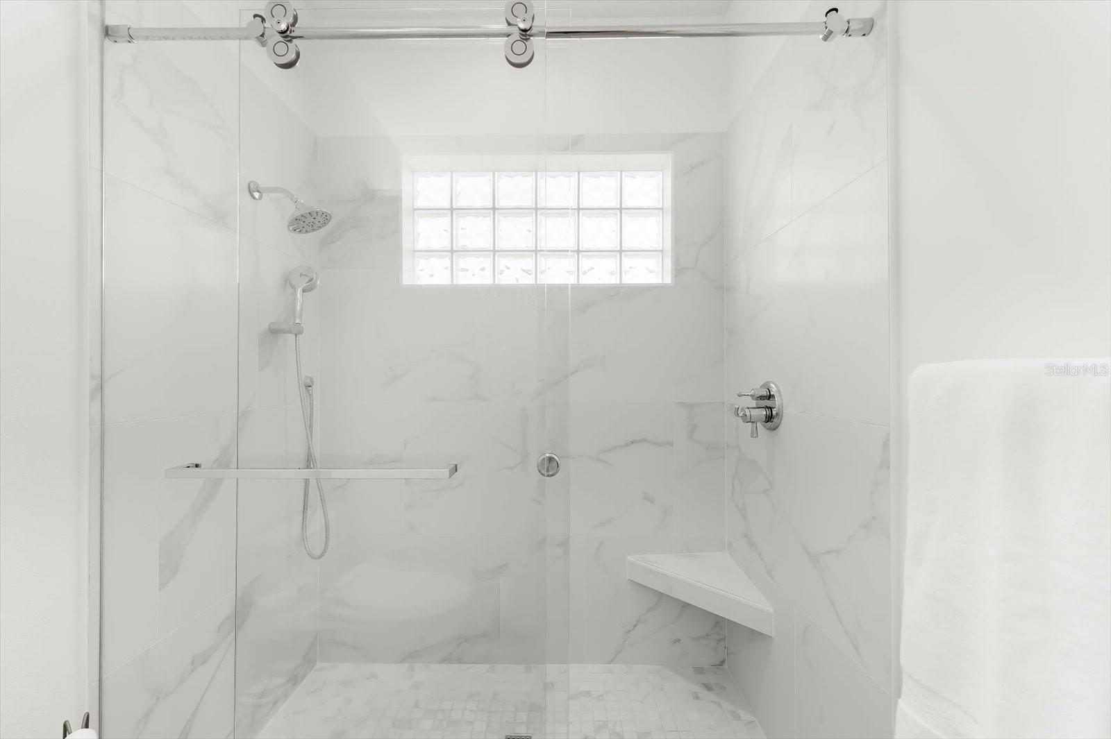 4924 MAHOGANY RUN AVE