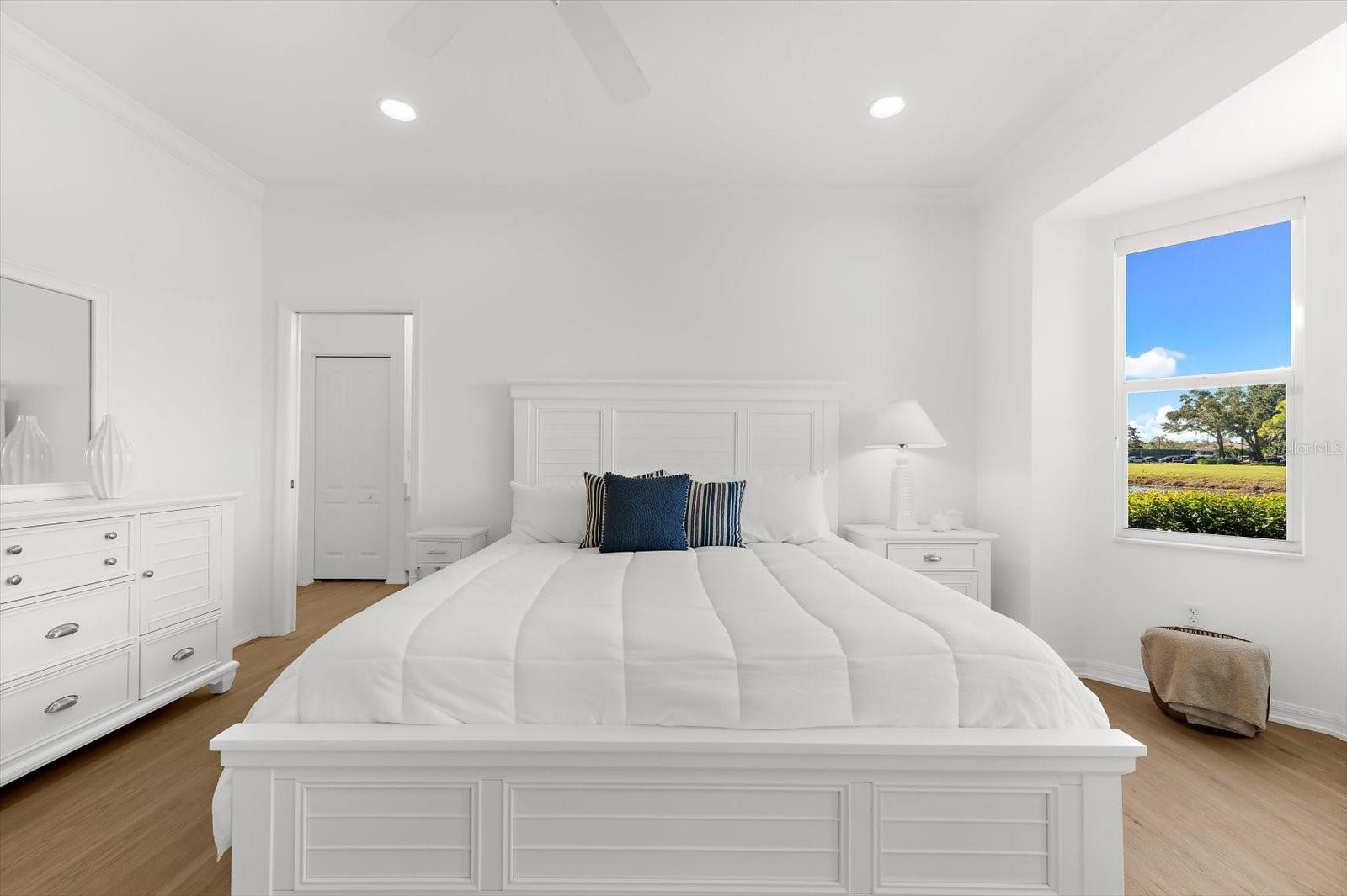 4924 MAHOGANY RUN AVE