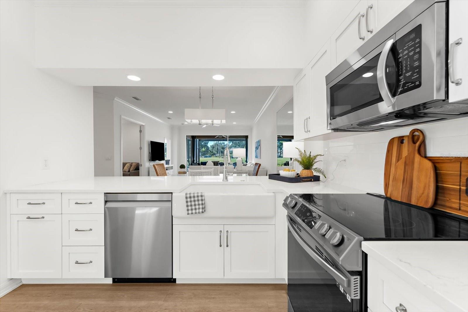 4924 MAHOGANY RUN AVE