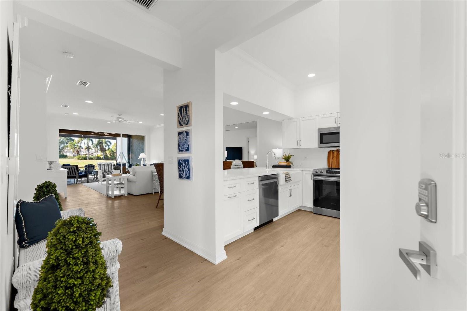 4924 MAHOGANY RUN AVE