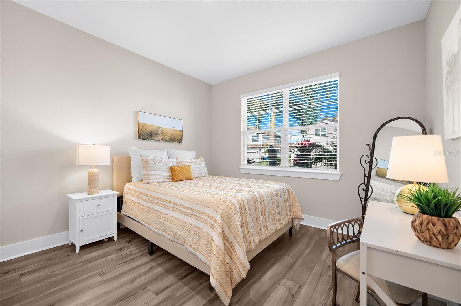 13832 GREEN HAMMOCK PL