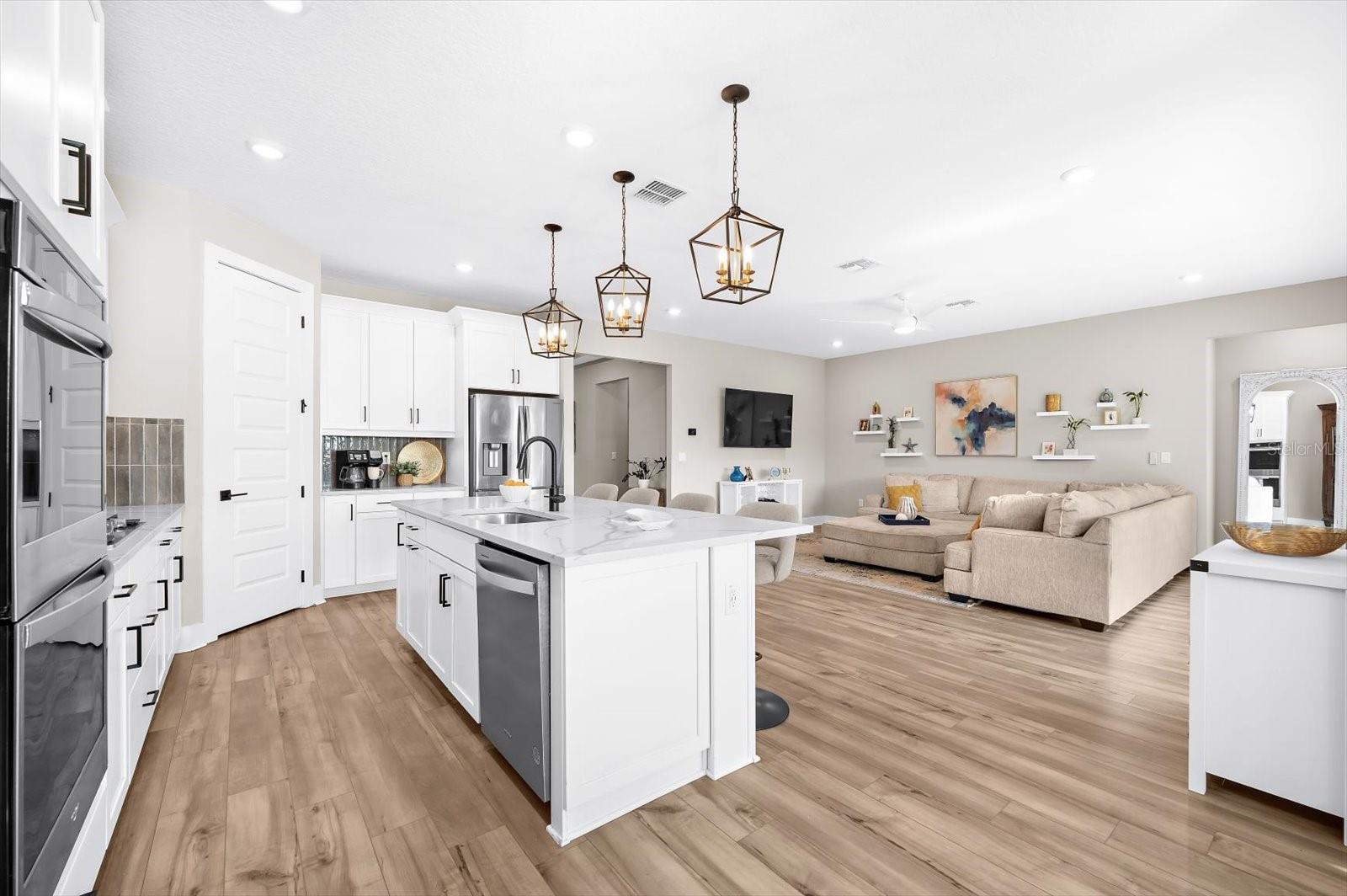 13832 GREEN HAMMOCK PL