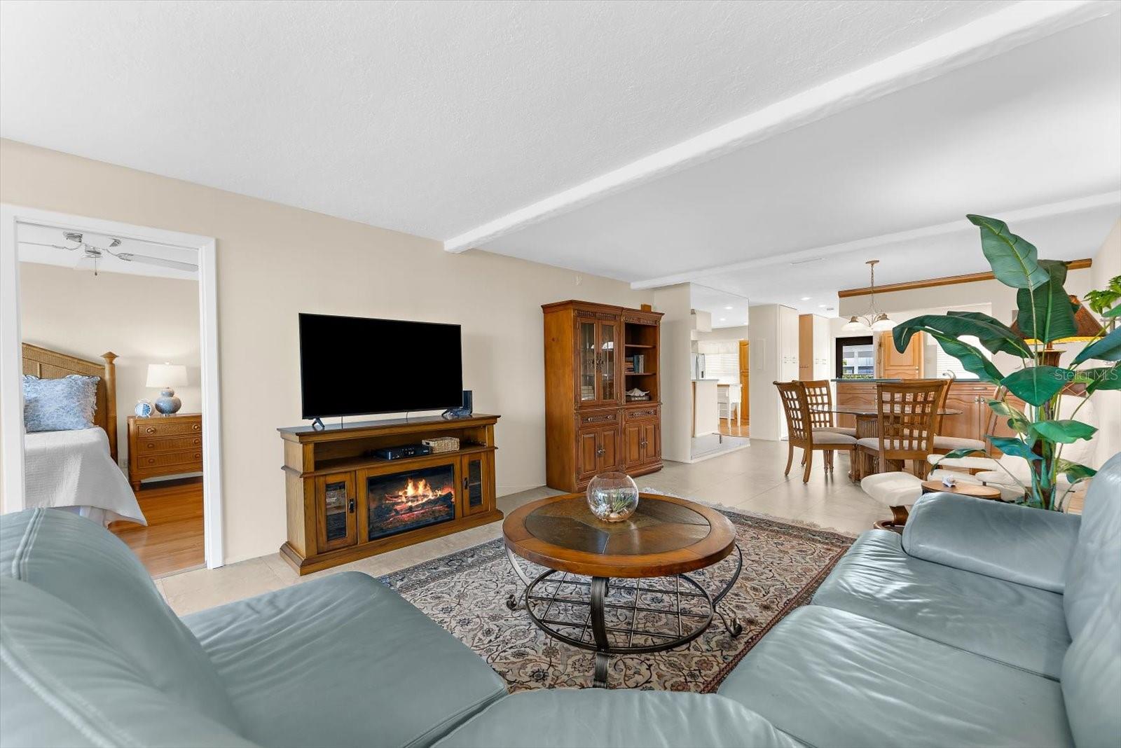 8897 MIDNIGHT PASS RD #105