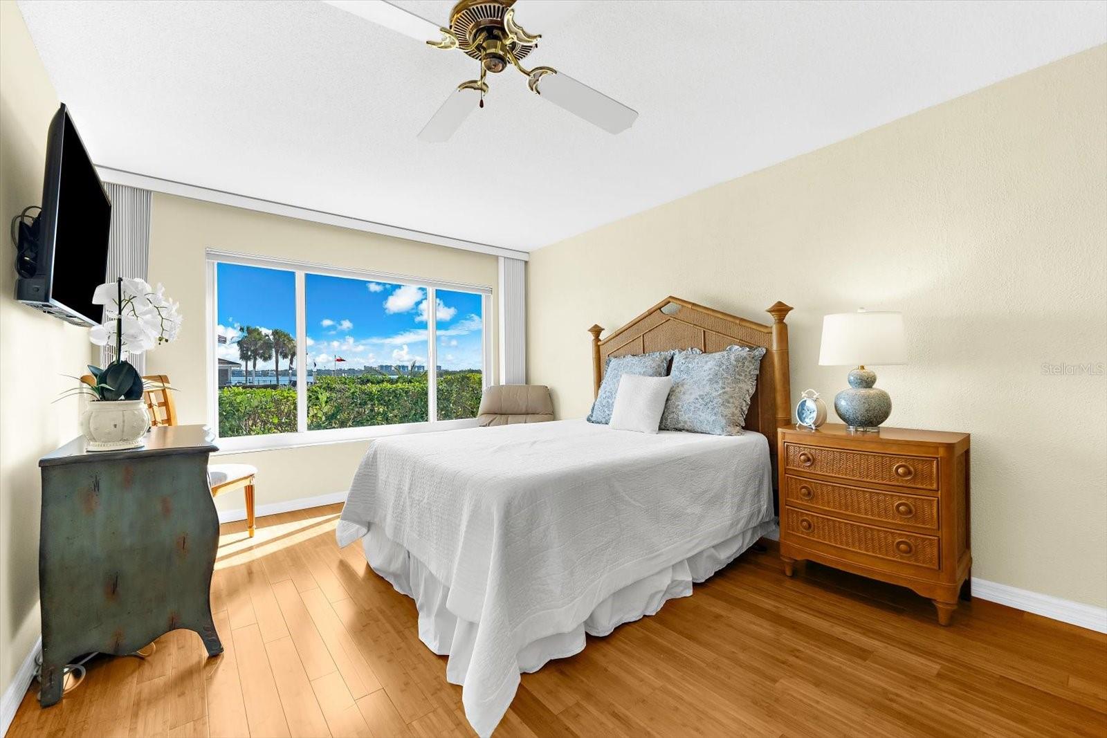 8897 MIDNIGHT PASS RD #105