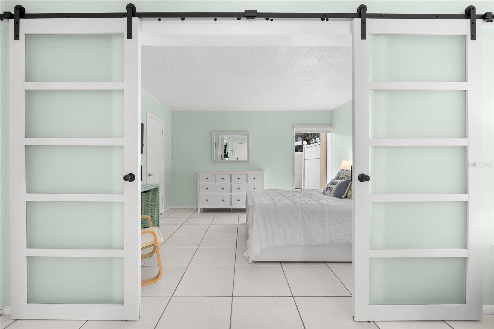 5955 MIDNIGHT PASS RD #4E