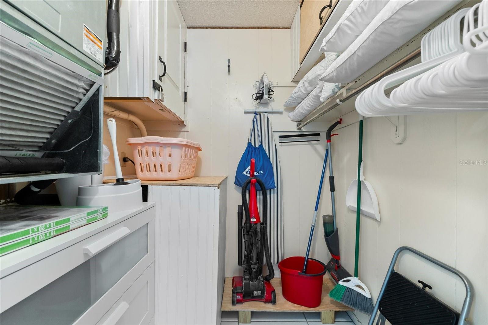 5955 MIDNIGHT PASS RD #4E