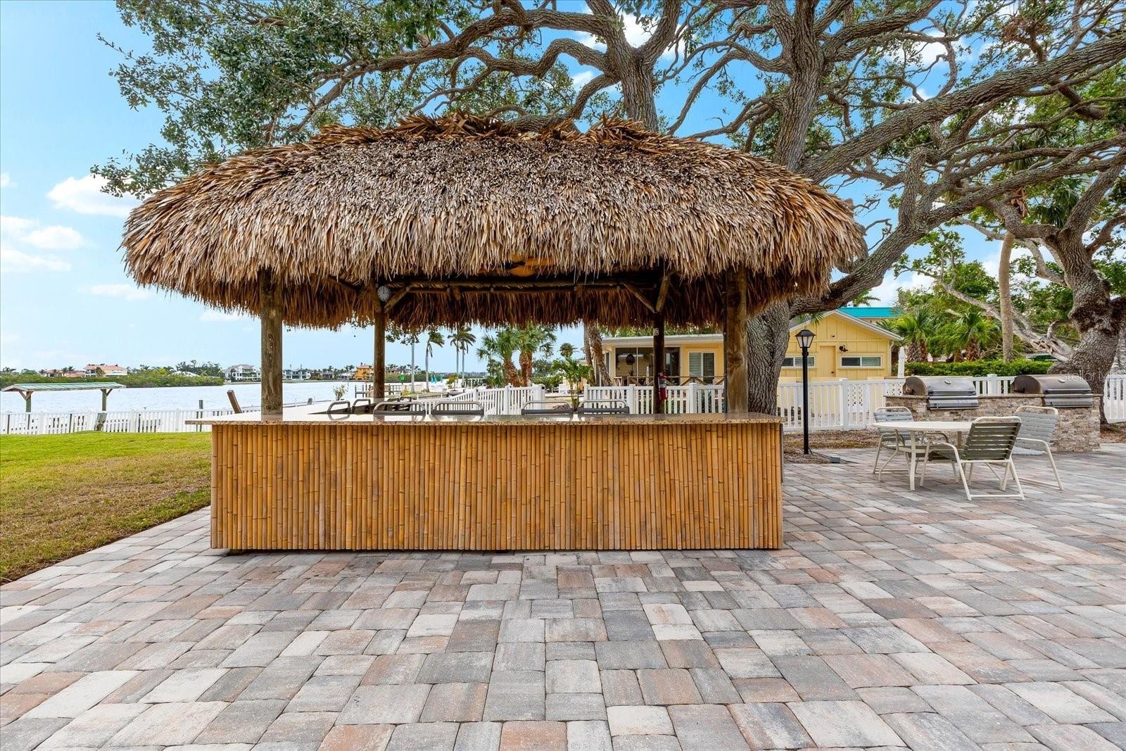 5955 MIDNIGHT PASS RD #4E