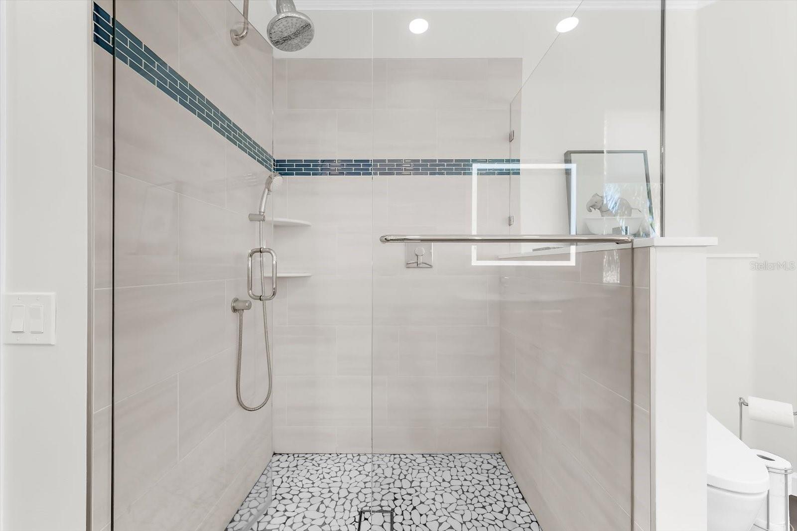 3941 HAMILTON CLUB CIR #9