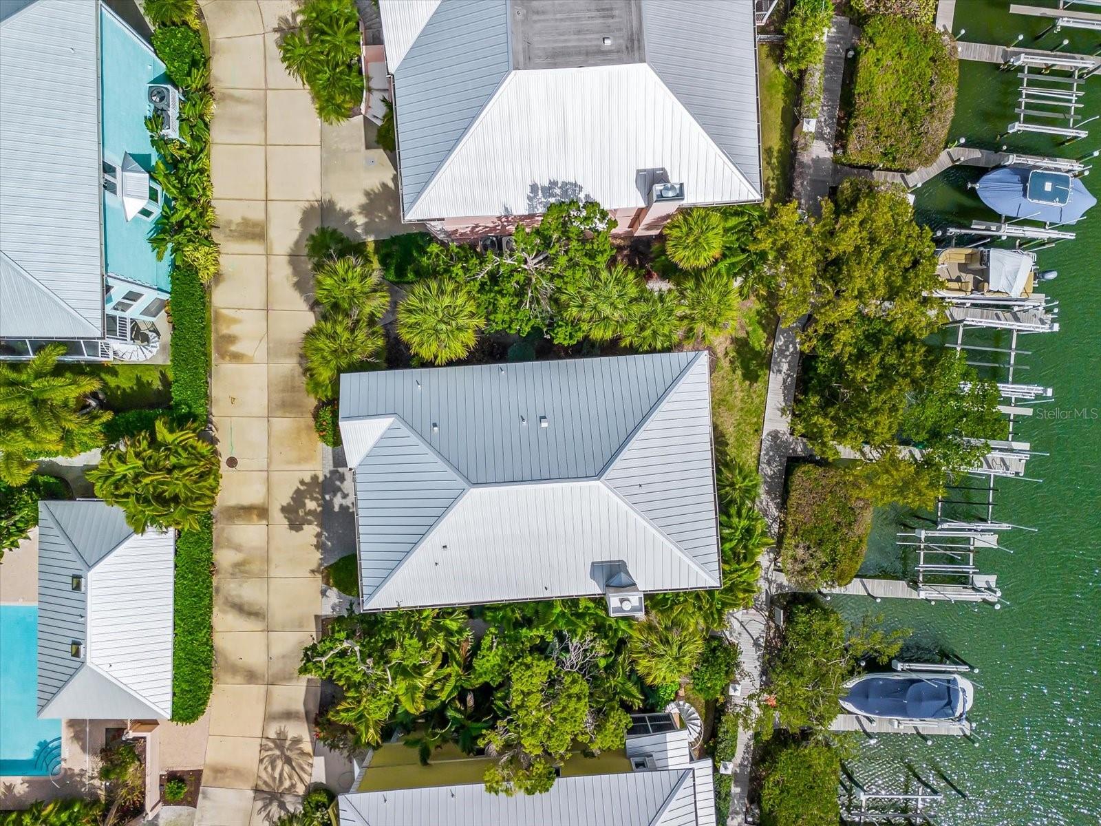 3941 HAMILTON CLUB CIR #9