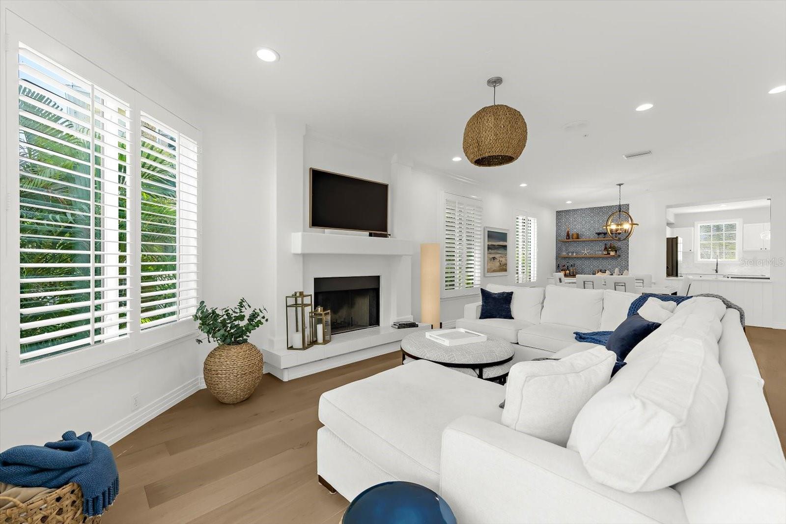 3941 HAMILTON CLUB CIR #9