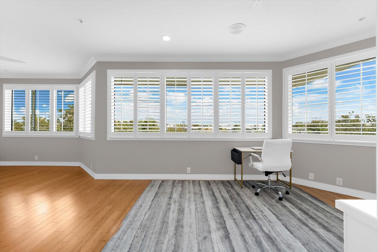 3941 HAMILTON CLUB CIR #9