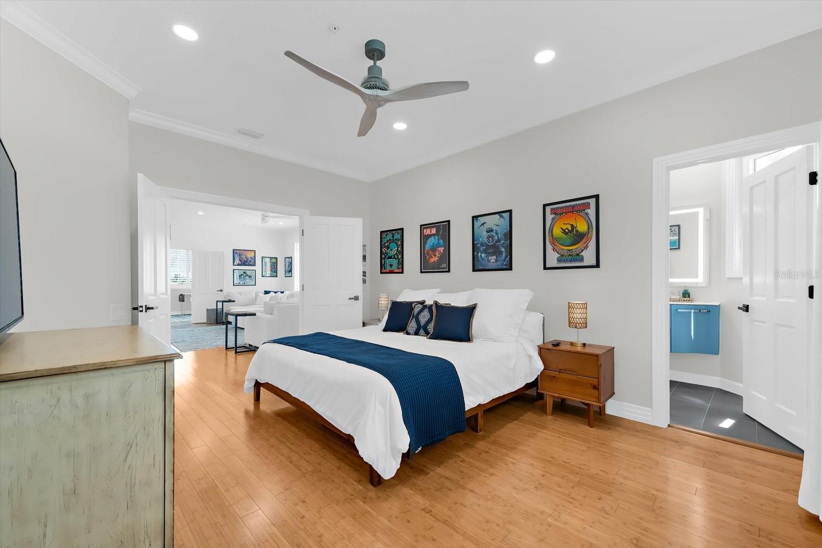 3941 HAMILTON CLUB CIR #9