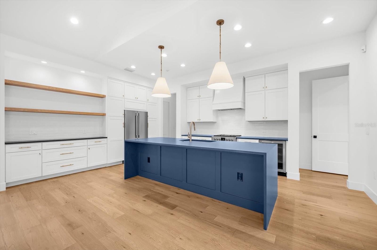 2135 DATURA ST