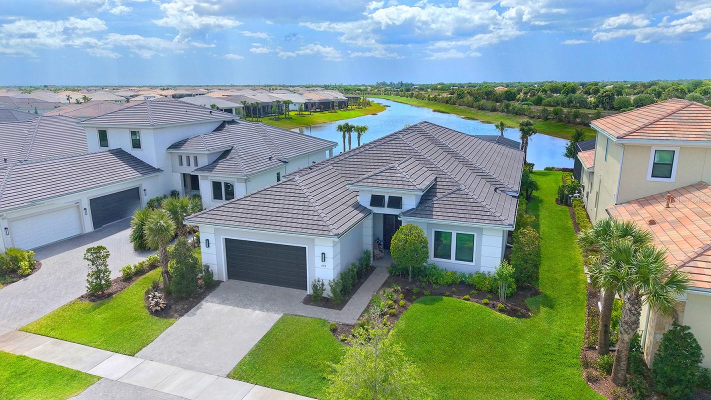 4513 MONDRIAN CT
