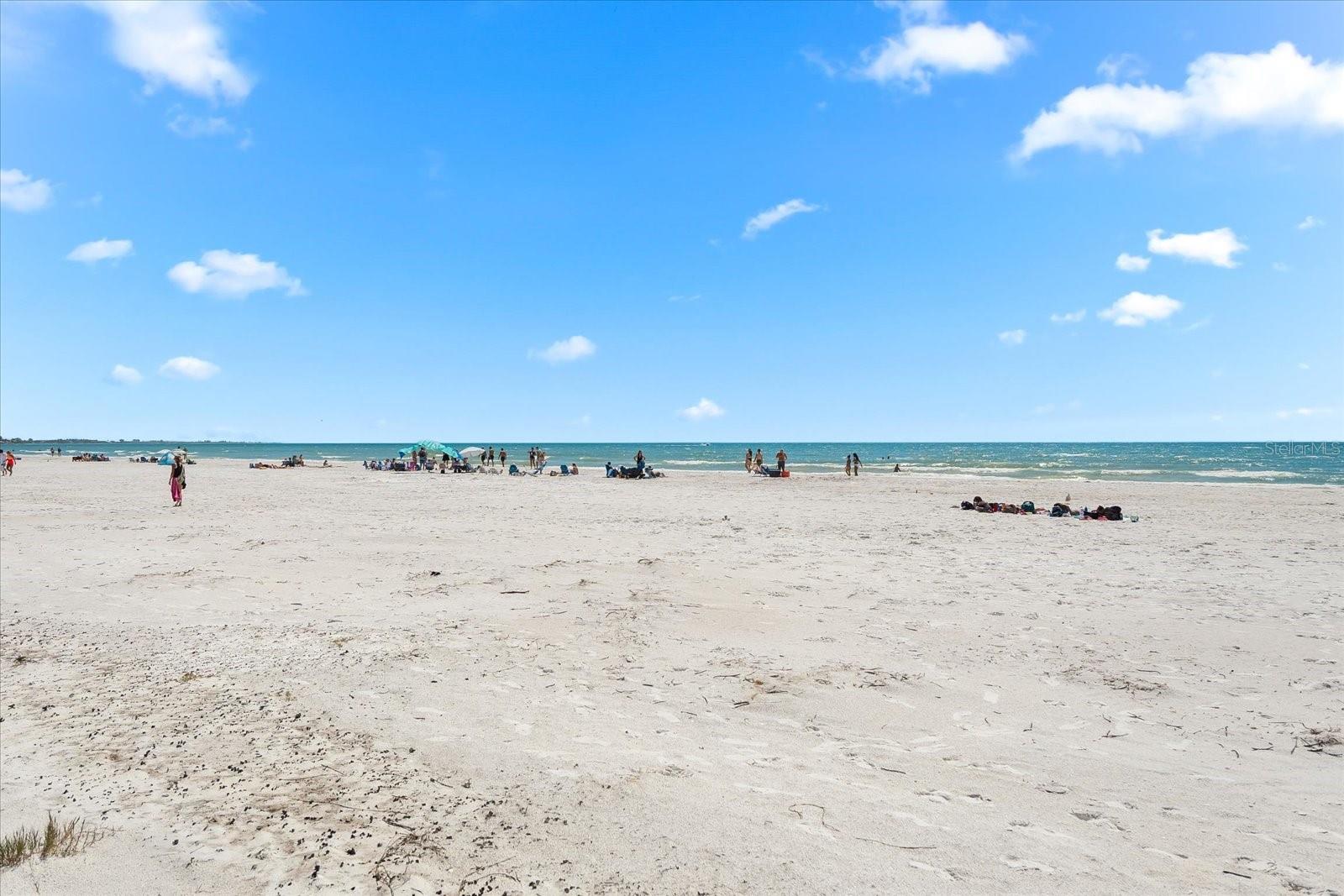 548 BEACH RD #A540